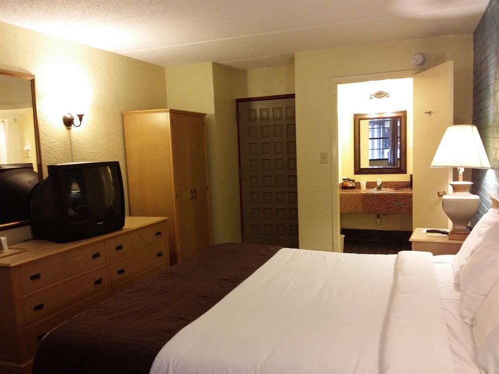 Motel 6 Tallahassee, Fl North Monroe Buitenkant foto